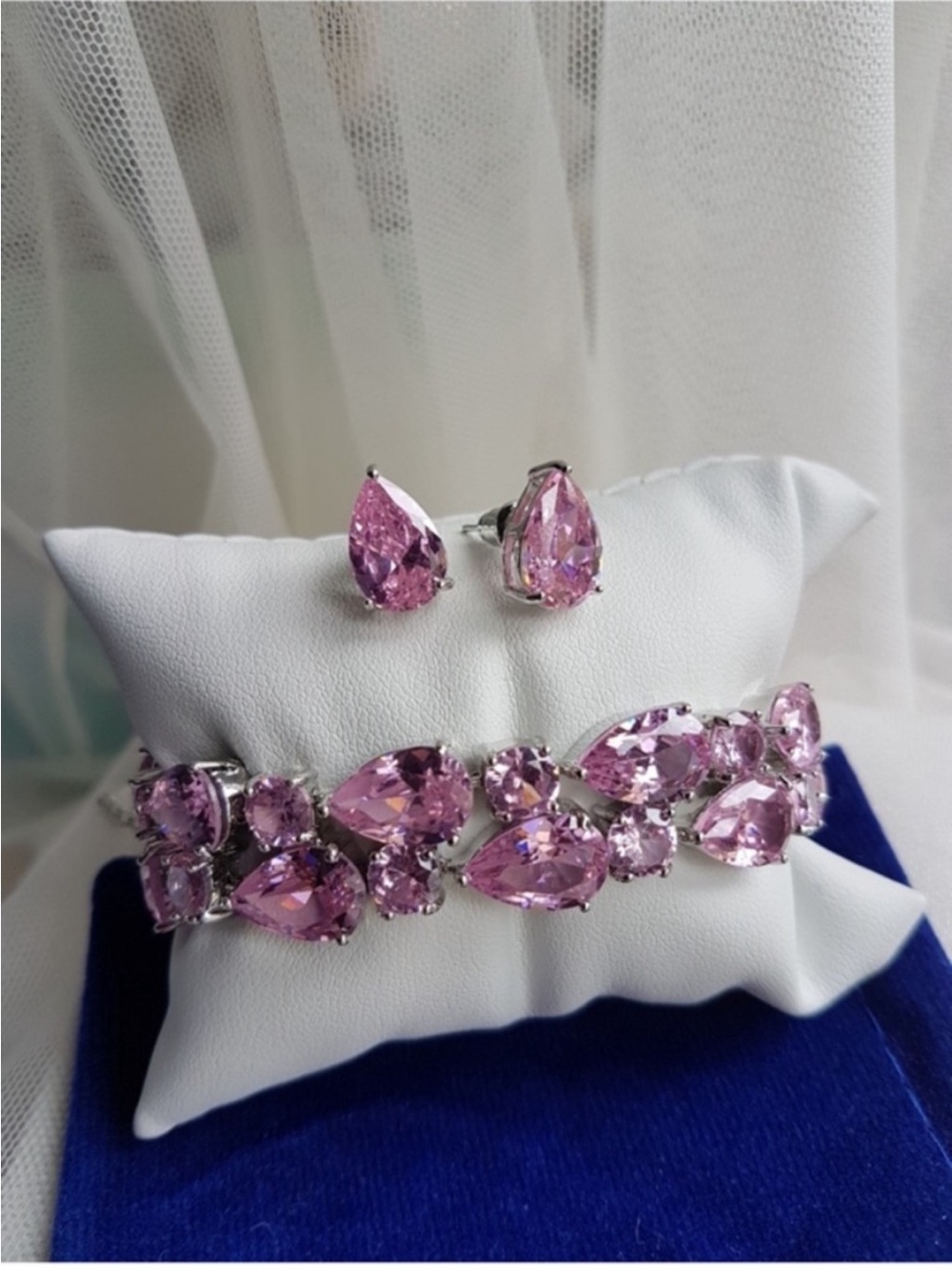 Swarovski Elements Pink Teardrop & Round Gemstone Statement Necklace & Studs NEW - Picture 8 of 17